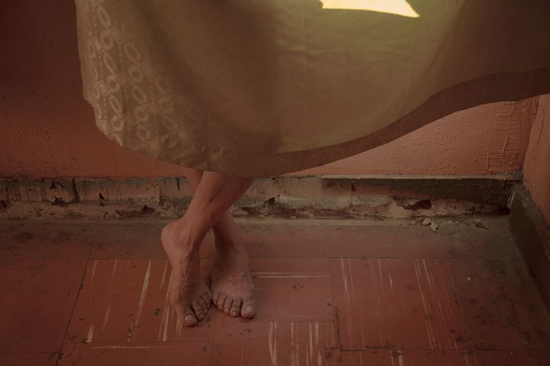 © Carla Yovane - Image from the WALTZ TIME (TIEMPO DE VALS) photography project