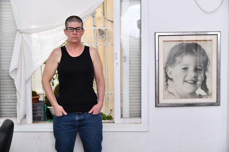 © ora  cohen - Image from the beautiful butch project photography project