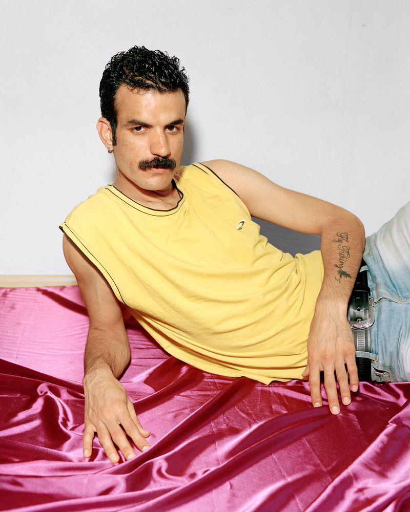 © Edition Patrick Frey - Image from the There Are No Homosexuals in Iran by Laurence Rasti photography project