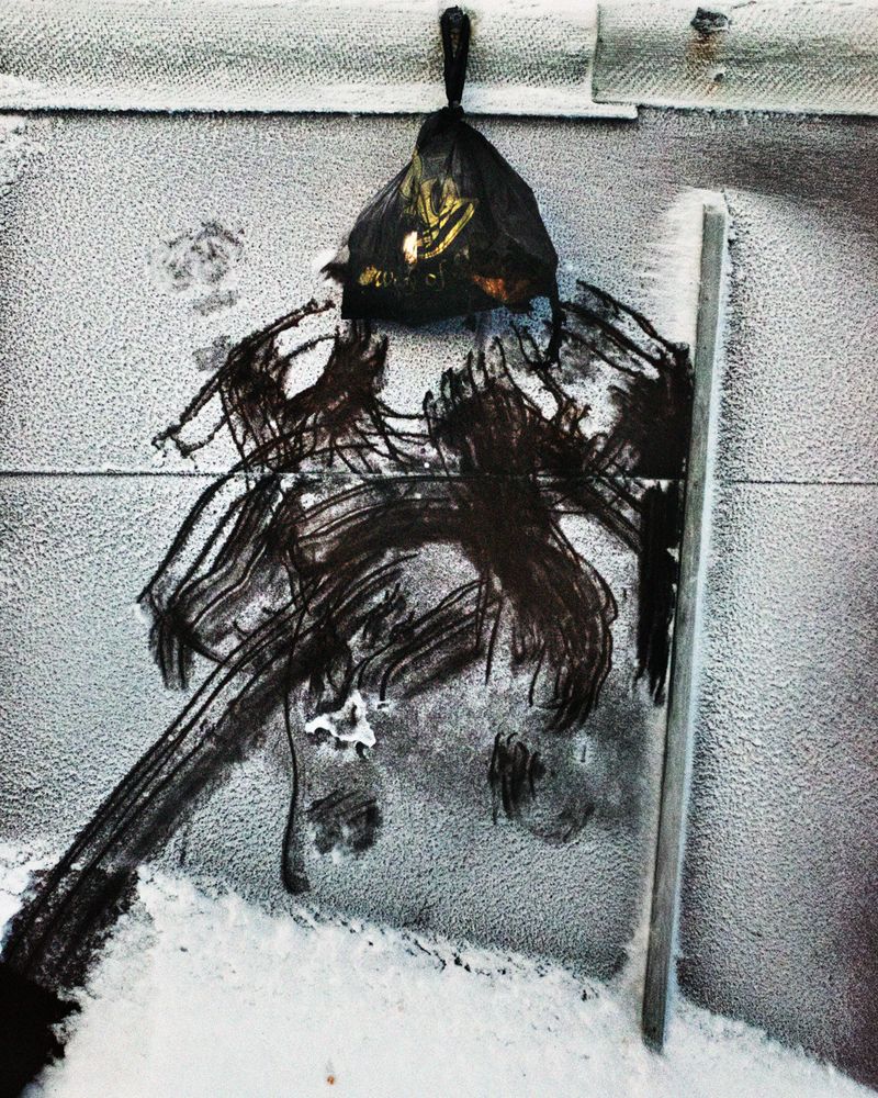 © Sara Aue Sobol - Image from the Tell My Love Now photography project