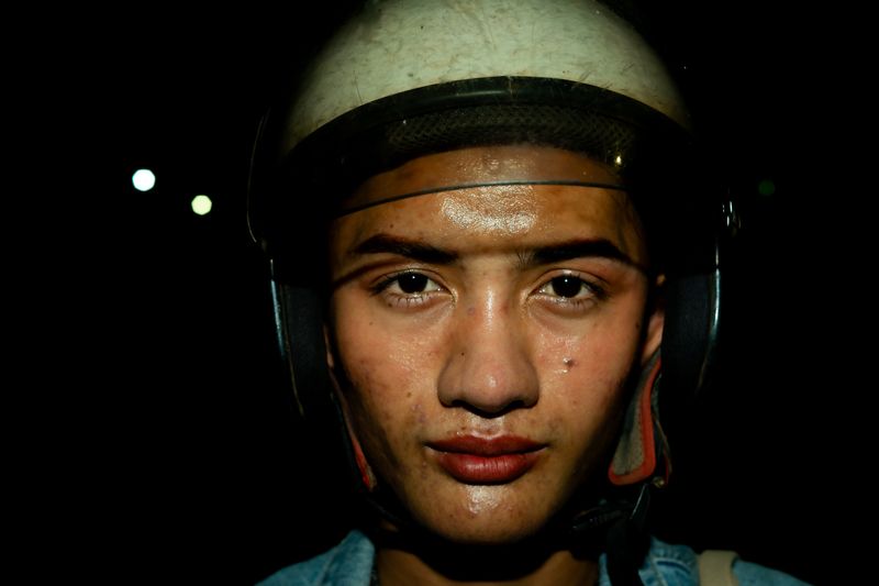 © Bienyl Huelgas - A portrait of Yav, 22.