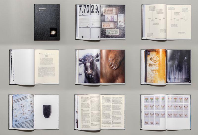 © Enka Springub - Photobook Dummy