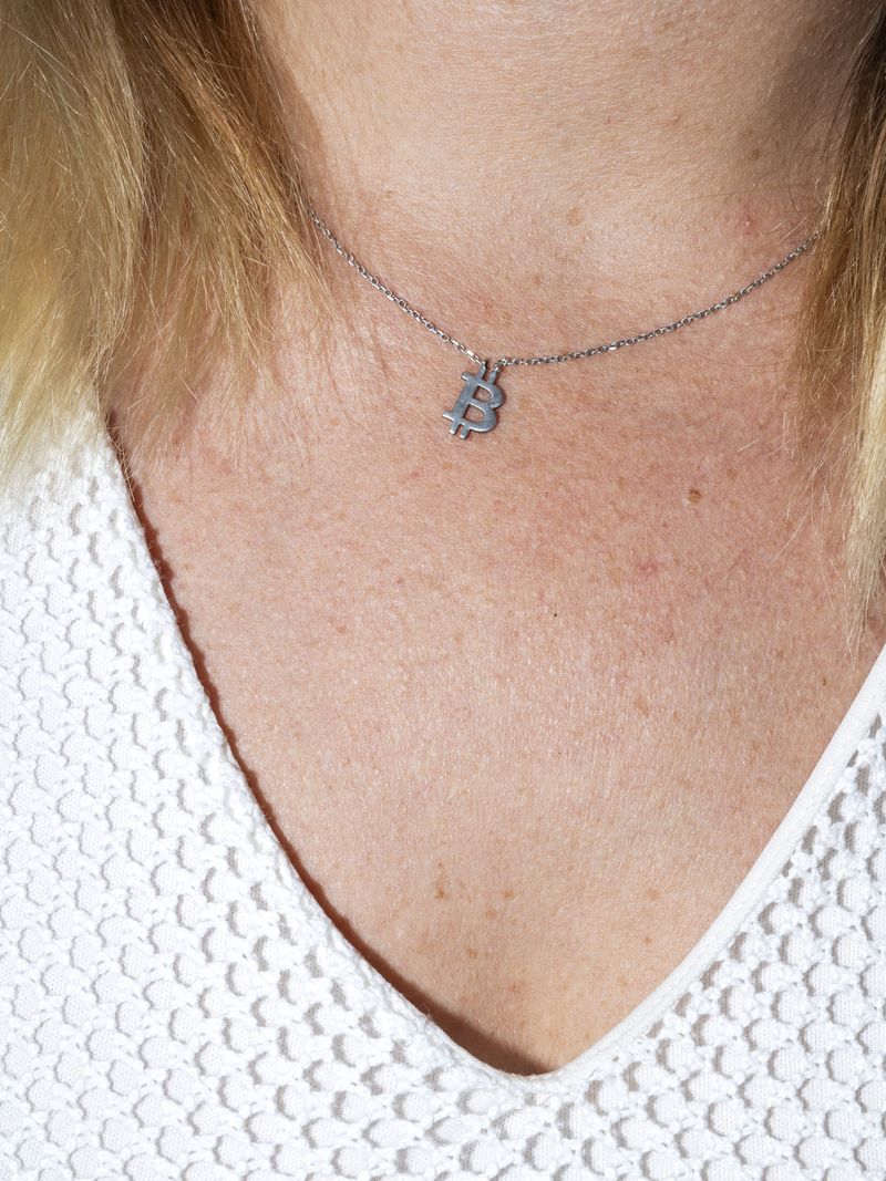 © Enka Springub - Necklace of a participant at the Women Bitcoin Brunch in Prague, Czech Republic.