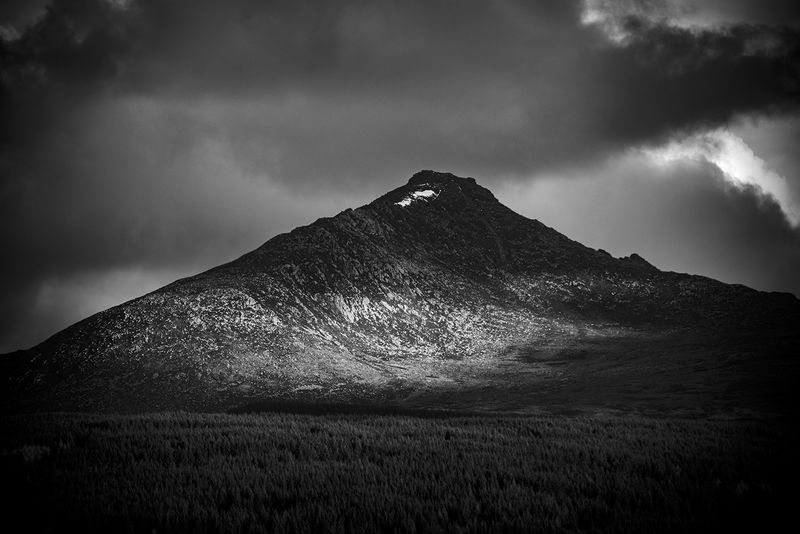 © John Perivolaris - Image from the Isola photography project