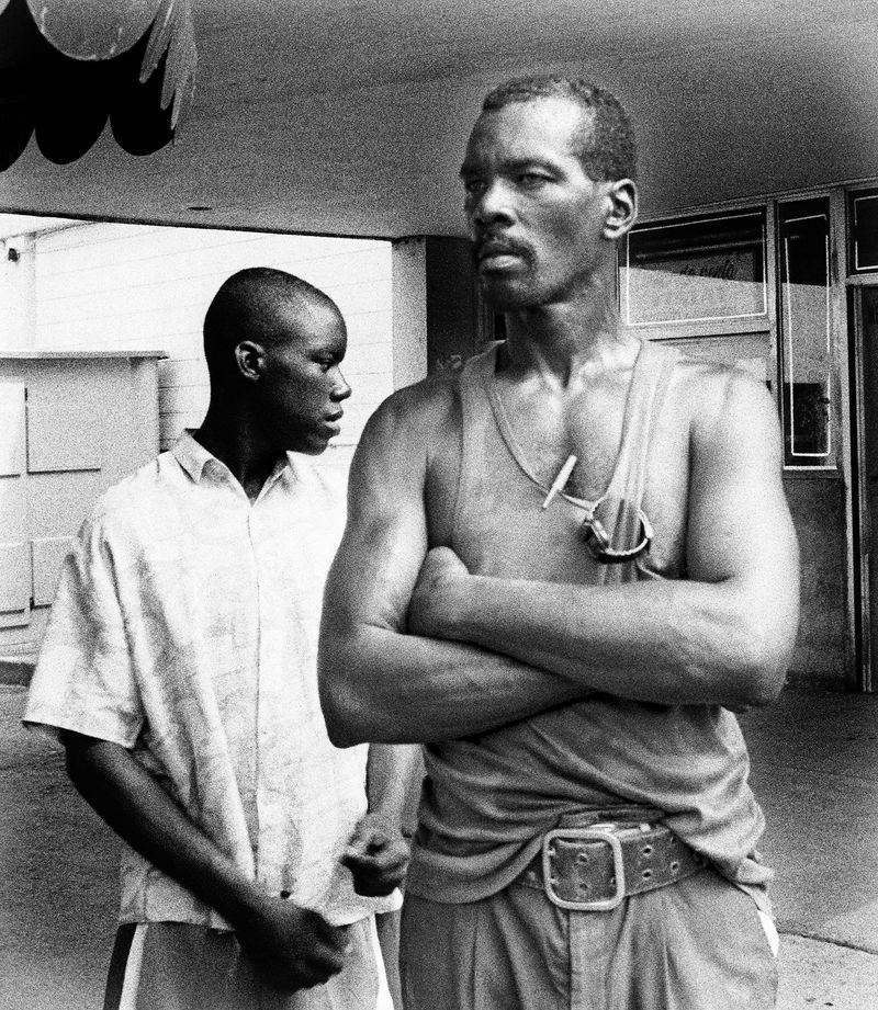 © John Perivolaris - Market Porters, Vedado, Havana, 2002.