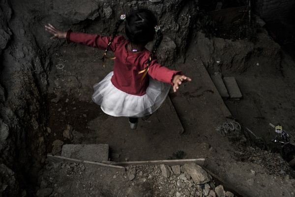 © Yael Martínez - Image from the La casa que sangra II Broken Roots. photography project