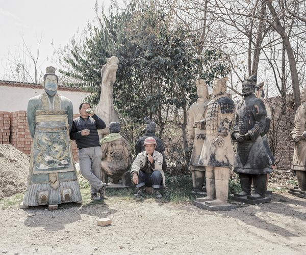 © Pan Wang - 05.Construction workers waiting to start construction