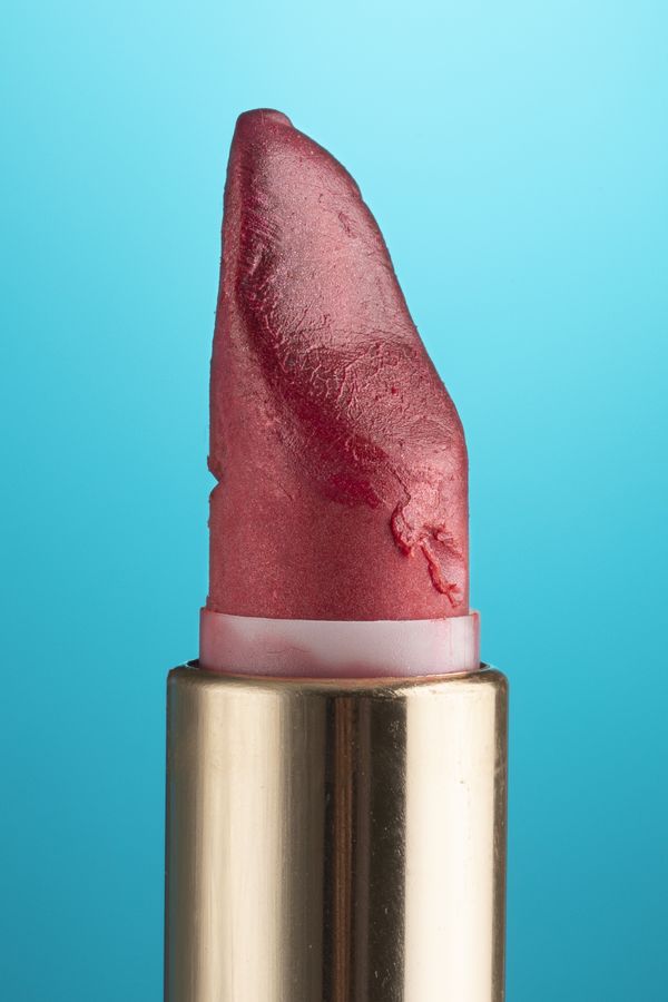 © Marianne McGurk - Image from the This is how she lives on photography project