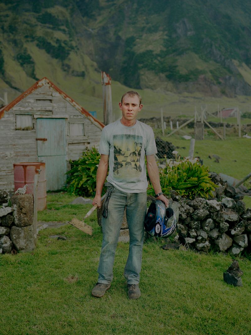 © Richard Pak - Image from the The Firm photography project