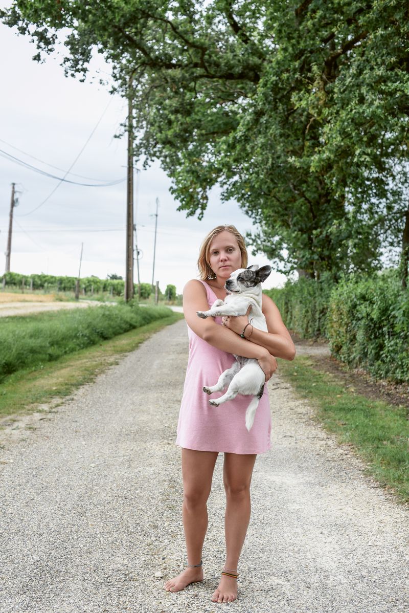 © Jennifer Drabbe - Image from the Everything here is fine only I fell out of a tree the first hour I was here and I also cut my thumb photography project