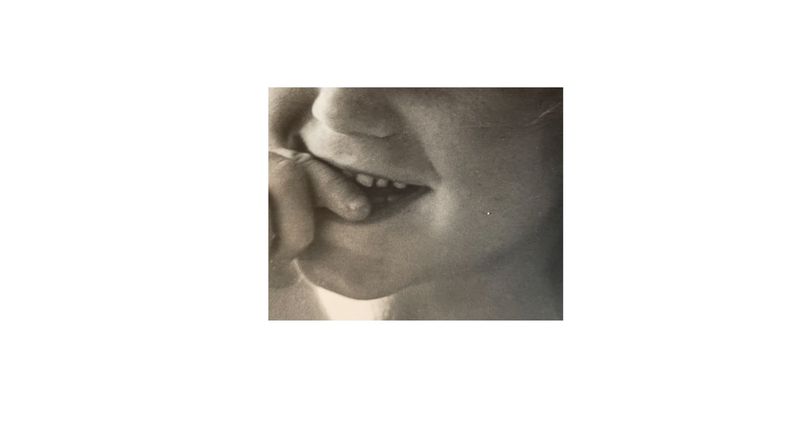 © Jennifer Drabbe - Image from the knowing if i tell you everything everything will be all right photography project