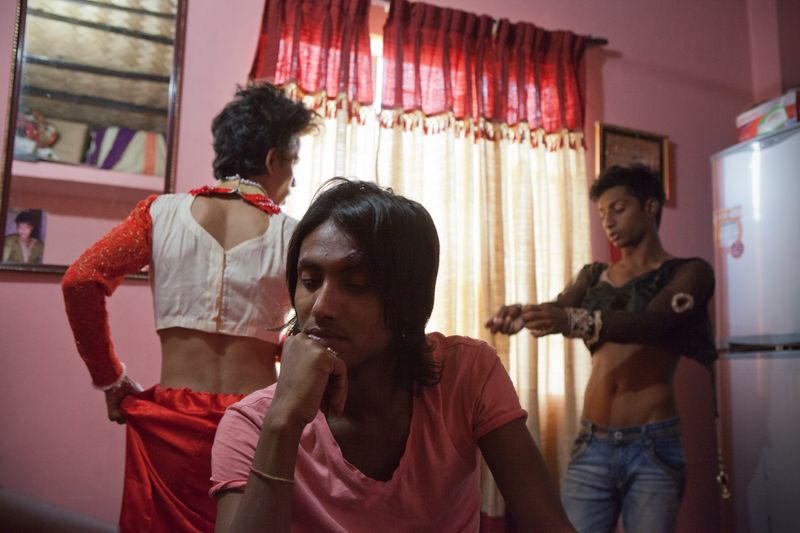 © Raffaele Petralla - Image from the HIDDEN QUEENS OF DHAKA photography project