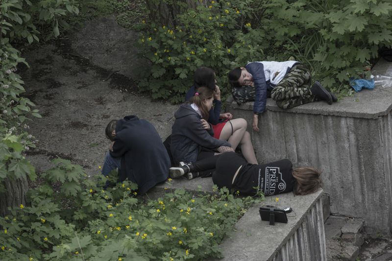 © Marek M. Berezowski - Teenagers after a party in the city center, Donetsk, actually Donetsk People's Republic, 2017