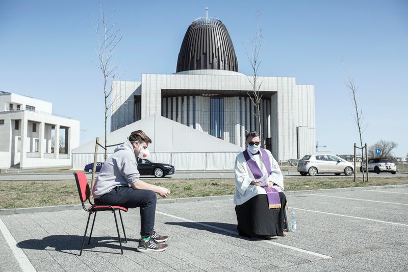 © Marek M. Berezowski - Image from the Not A Black Swan photography project