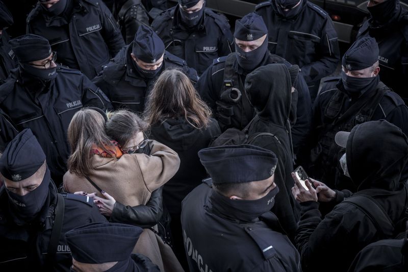 © Marek M. Berezowski - Image from the Not A Black Swan photography project