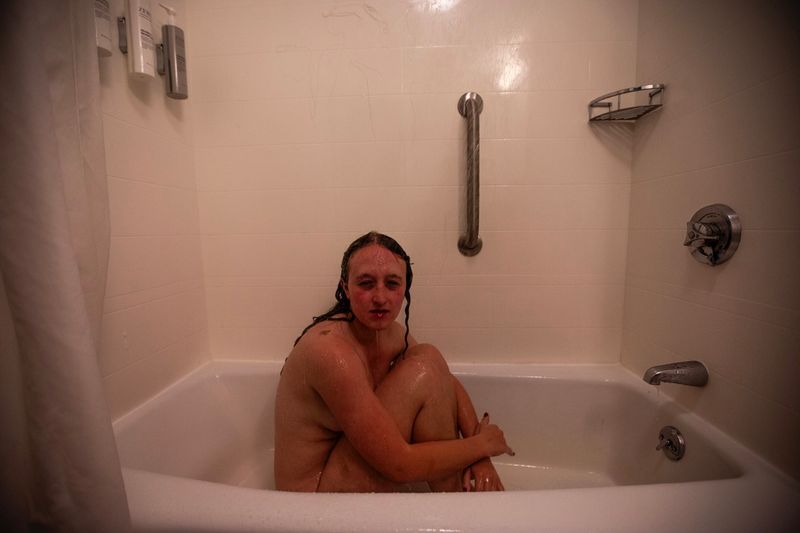 © William Hohe - Charlotte takes a final shower in Des Moines, IA.