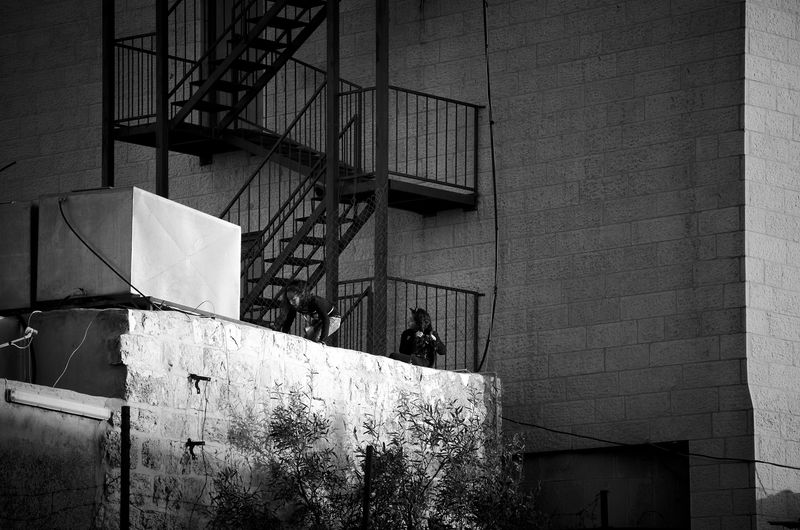© Linda Vukaj - The life near che wall