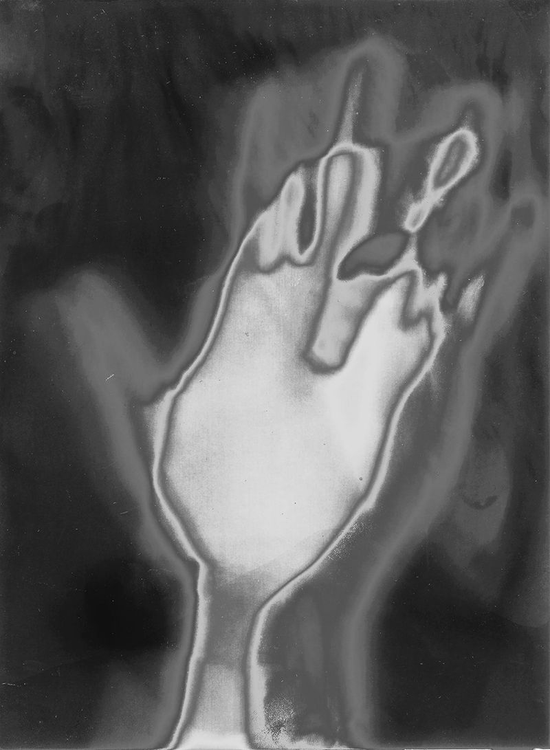 © thalles piaget - trapped