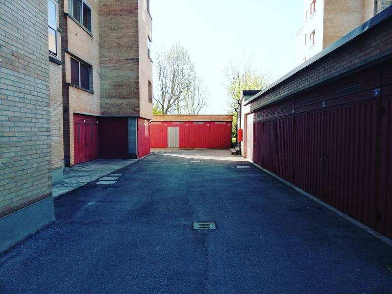 © Irene Grazi - Image from the Sotto casa oggi. Aprile 2021. photography project