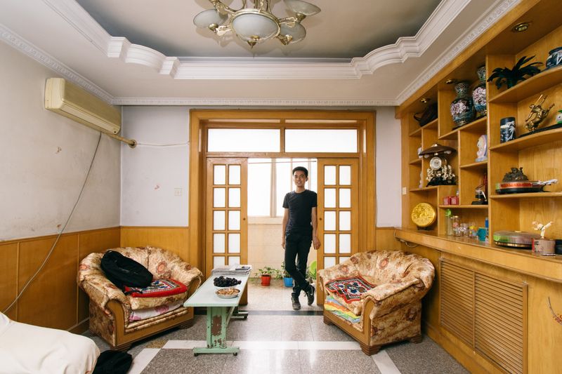 © Irina Kovalchuk - Image from the Between family and identity photography project