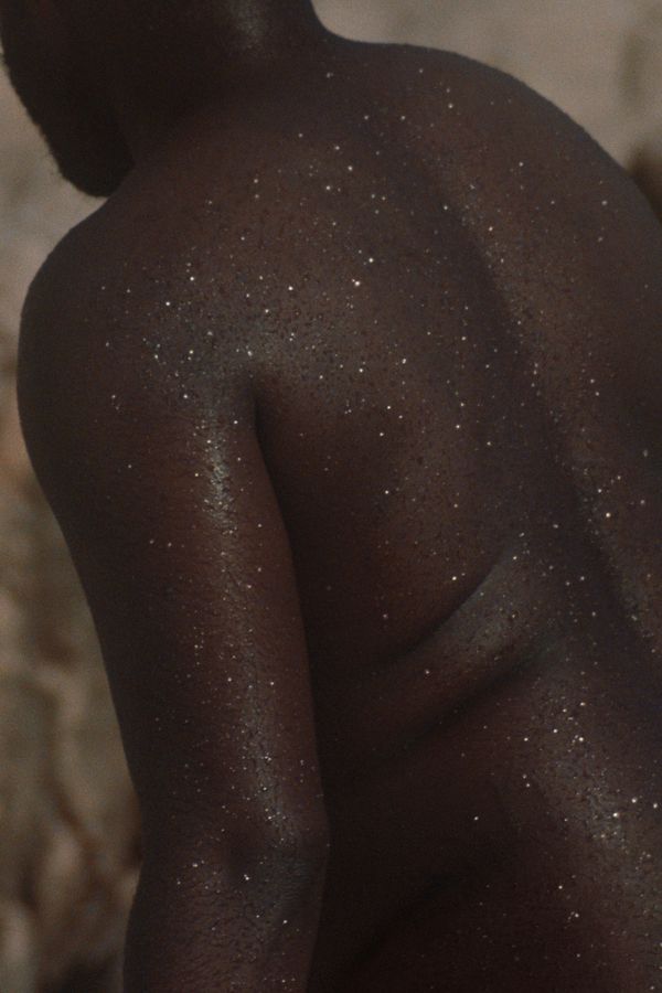 © Adeline Care - Image from the Marseille, Tempête! photography project