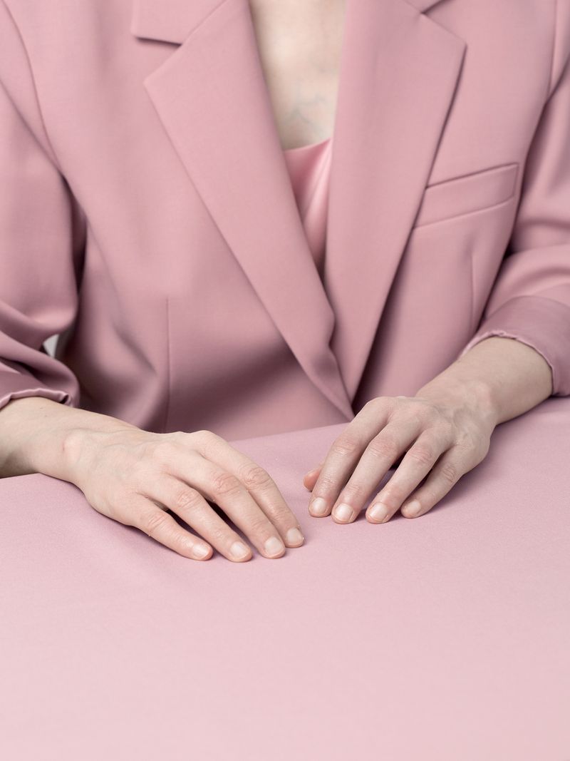 © Luisa Huebner - Image from the home alone photography project