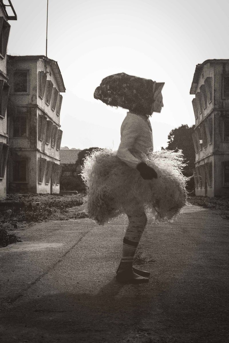 © neec nonso - Image from the bOys' fraternity photography project