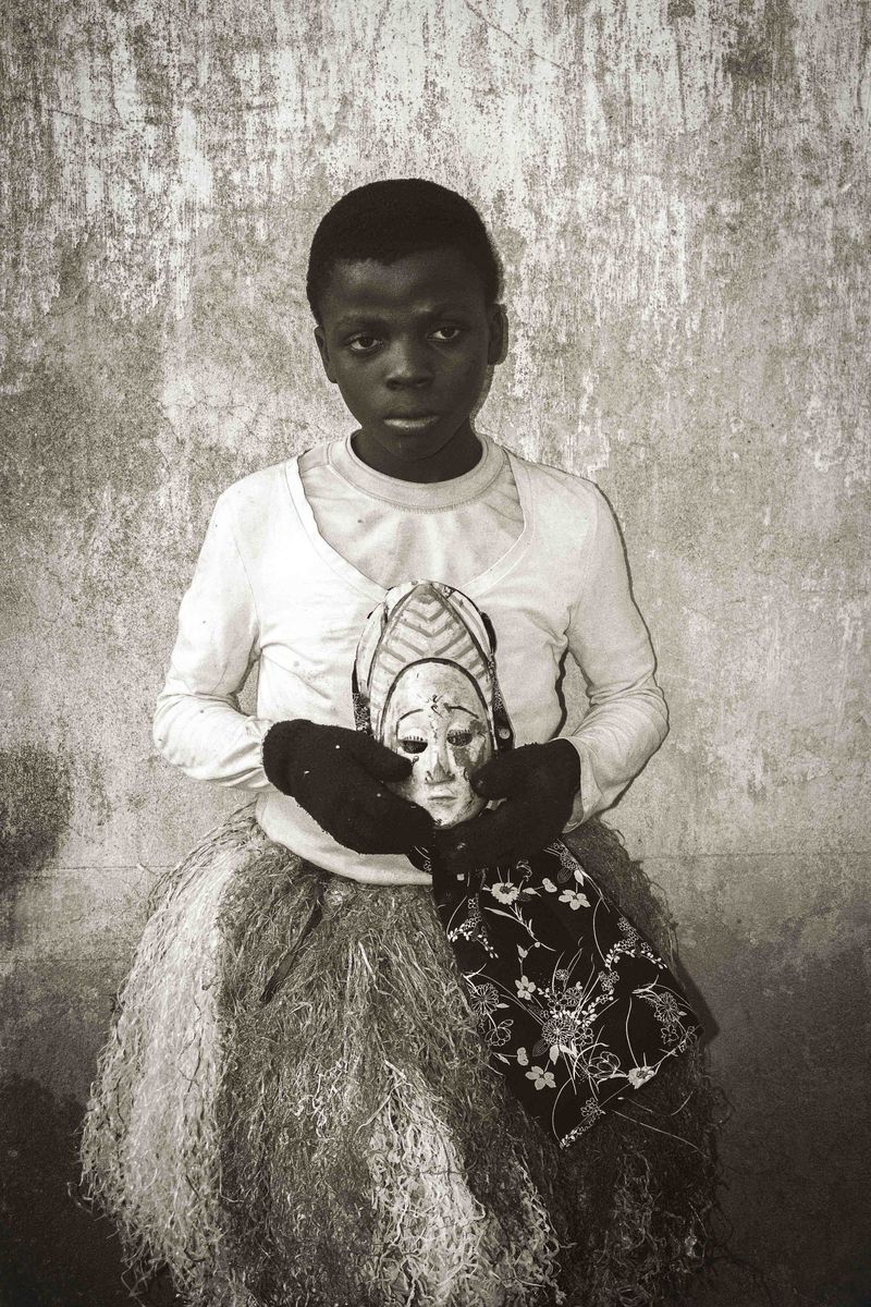 © neec nonso - Image from the bOys' fraternity photography project