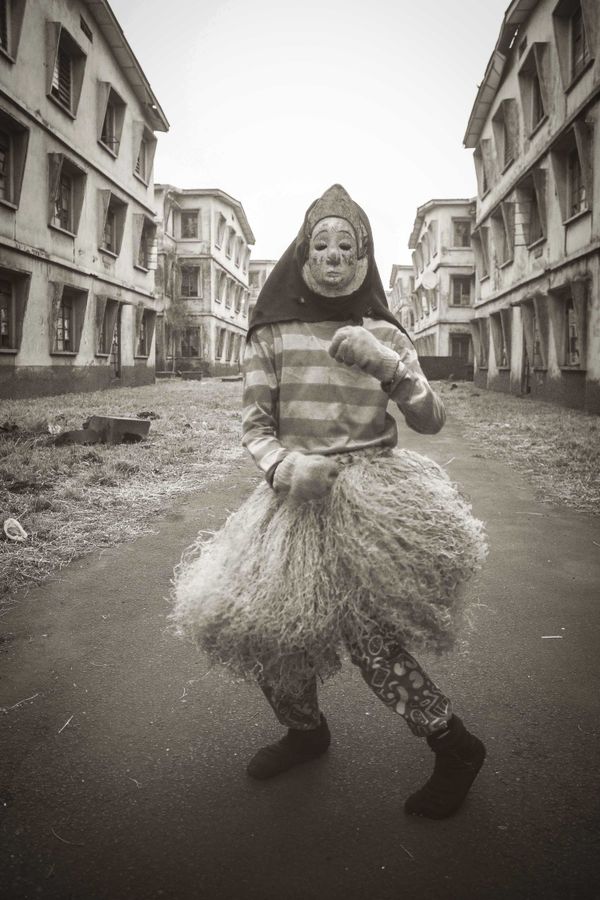 © neec nonso - Image from the bOys' fraternity photography project