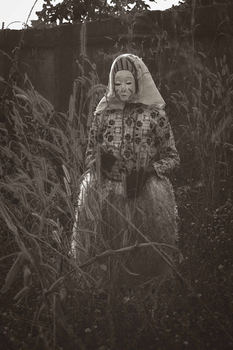 © neec nonso - Image from the bOys' fraternity photography project