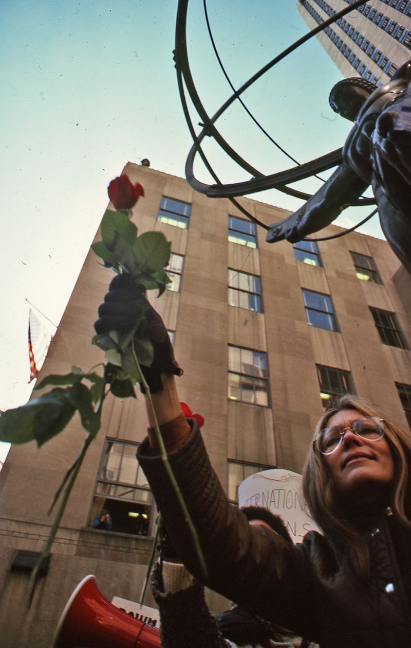 © Diana Mara Henry - Image from the The Women's Pentagon Action and Solidarity with the Women of Iran photography project