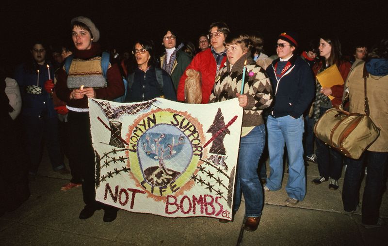© Diana Mara Henry - Image from the The Women's Pentagon Action and Solidarity with the Women of Iran photography project