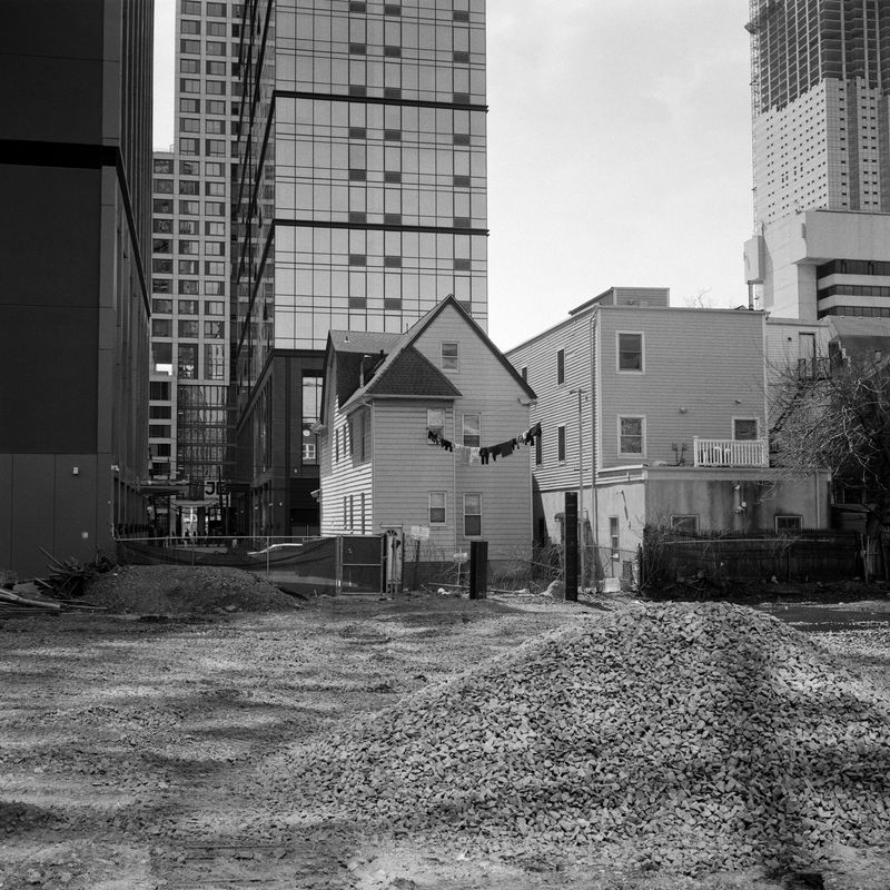 © Sebastian Ferruzo - Image from the Siddhi photography project