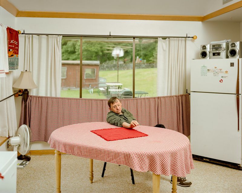 © Steve Davis - Image from the Rainier School photography project