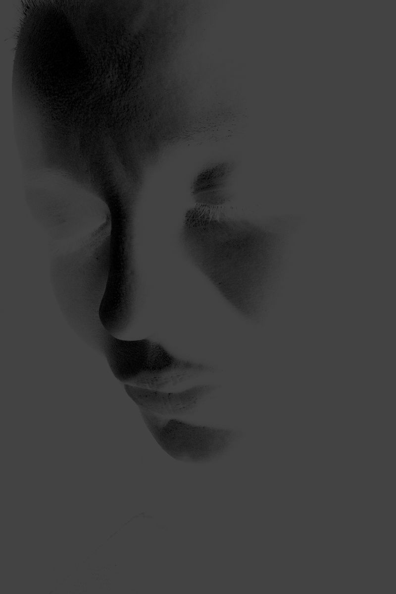 © Annemarie Deckers - Image from the The Stranger I Am photography project