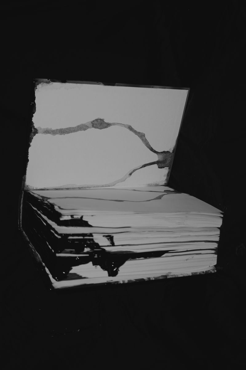 © Annemarie Deckers - Image from the The Stranger I Am photography project
