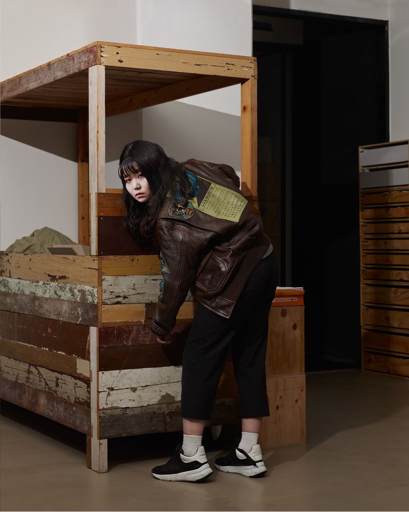 © sum shin - Image from the From the Sublime to the Ridiculous photography project