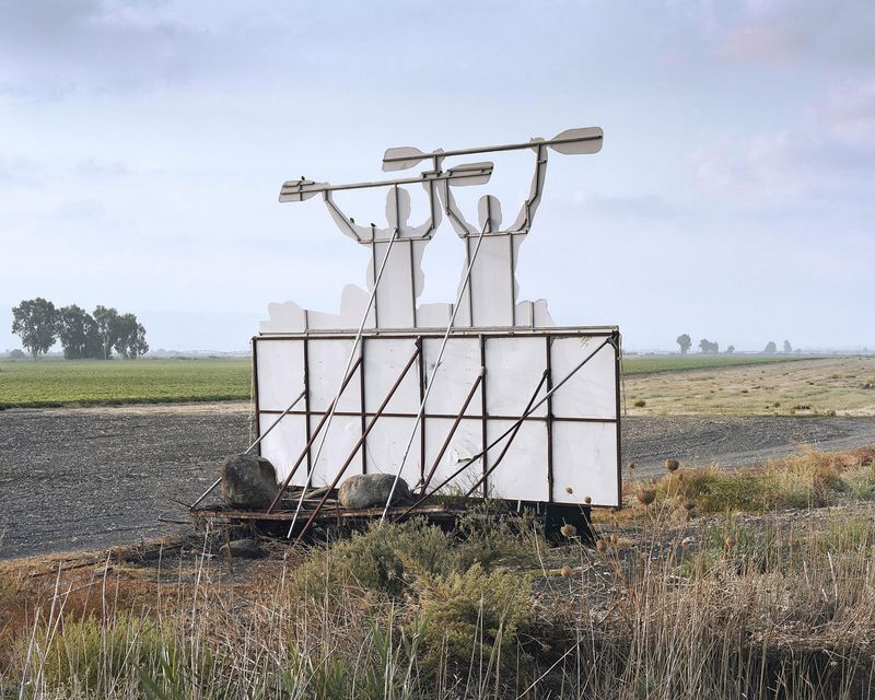 © Roei Greenberg - Image from the Along The Break photography project