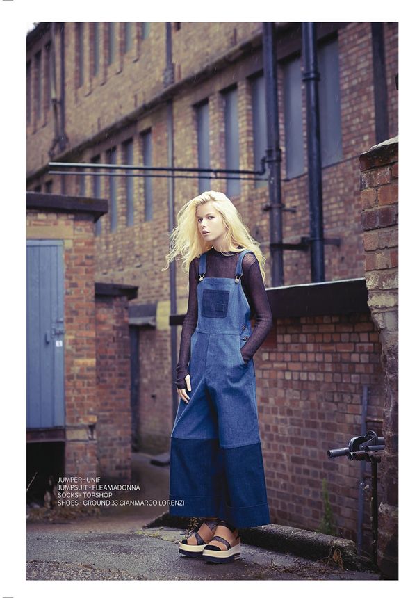 © Clara Copley - Image from the Women's Fashion Editorials photography project