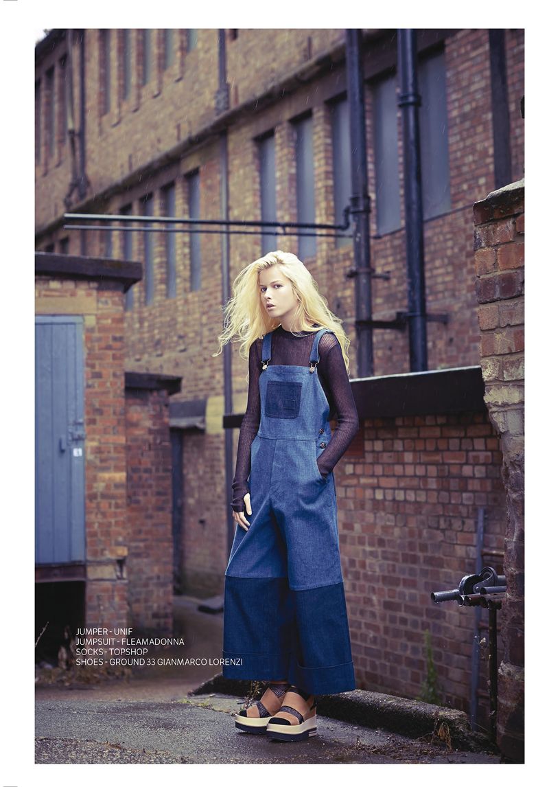 © Clara Copley - Image from the Women's Fashion Editorials photography project