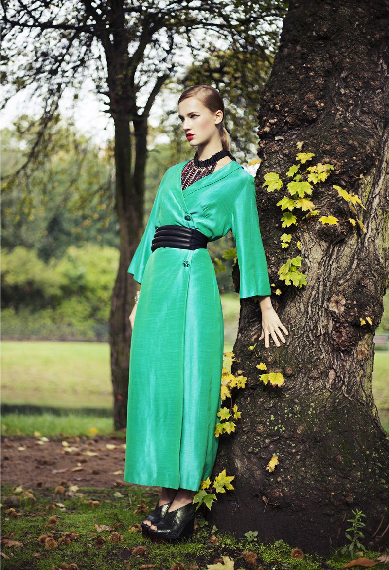 © Clara Copley - Image from the Women's Fashion Editorials photography project