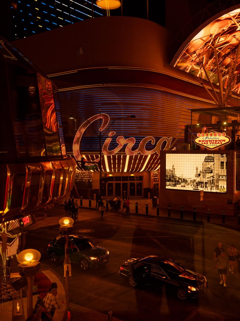 © Lauren Silberman - Image from the The Gamblers photography project