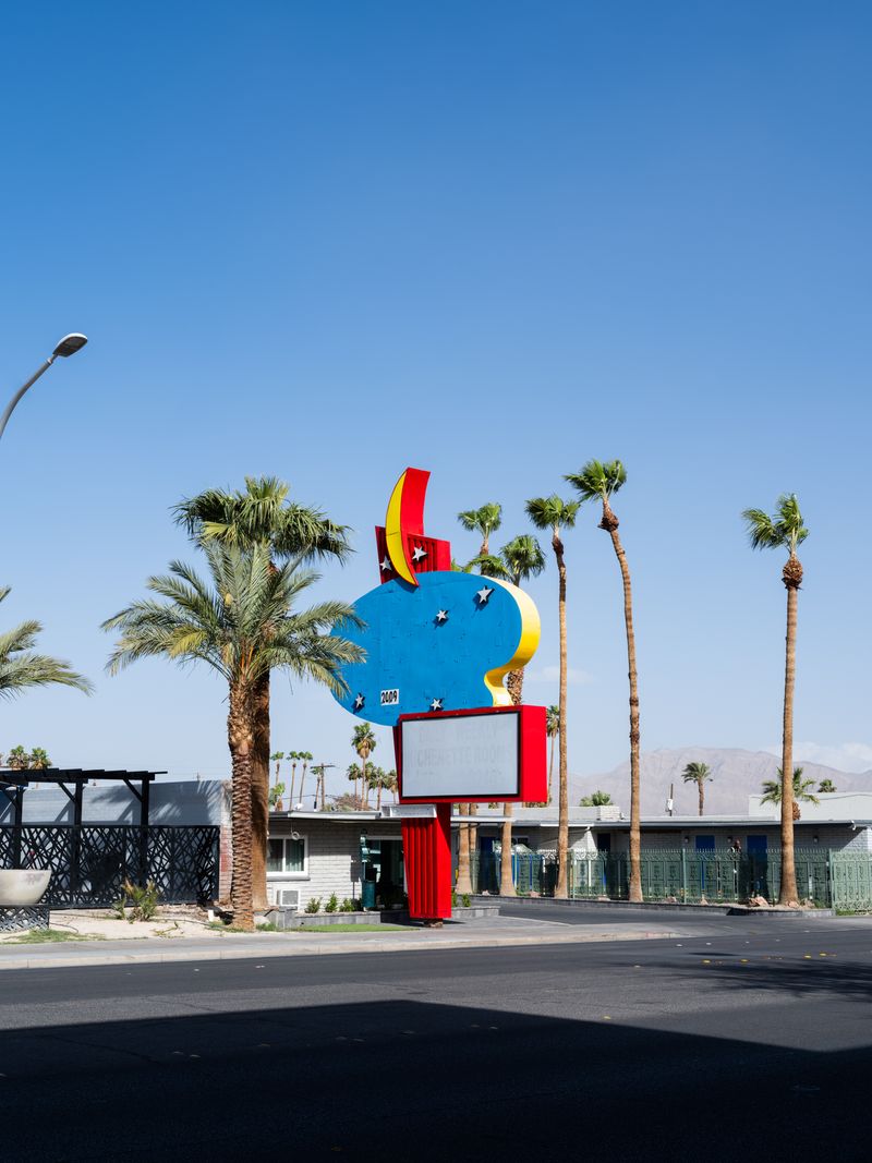 © Lauren Silberman - Image from the The Gamblers photography project