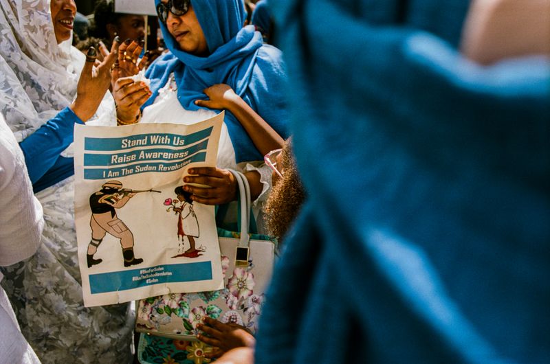 © Zora Kuettner - Blue of the revolution