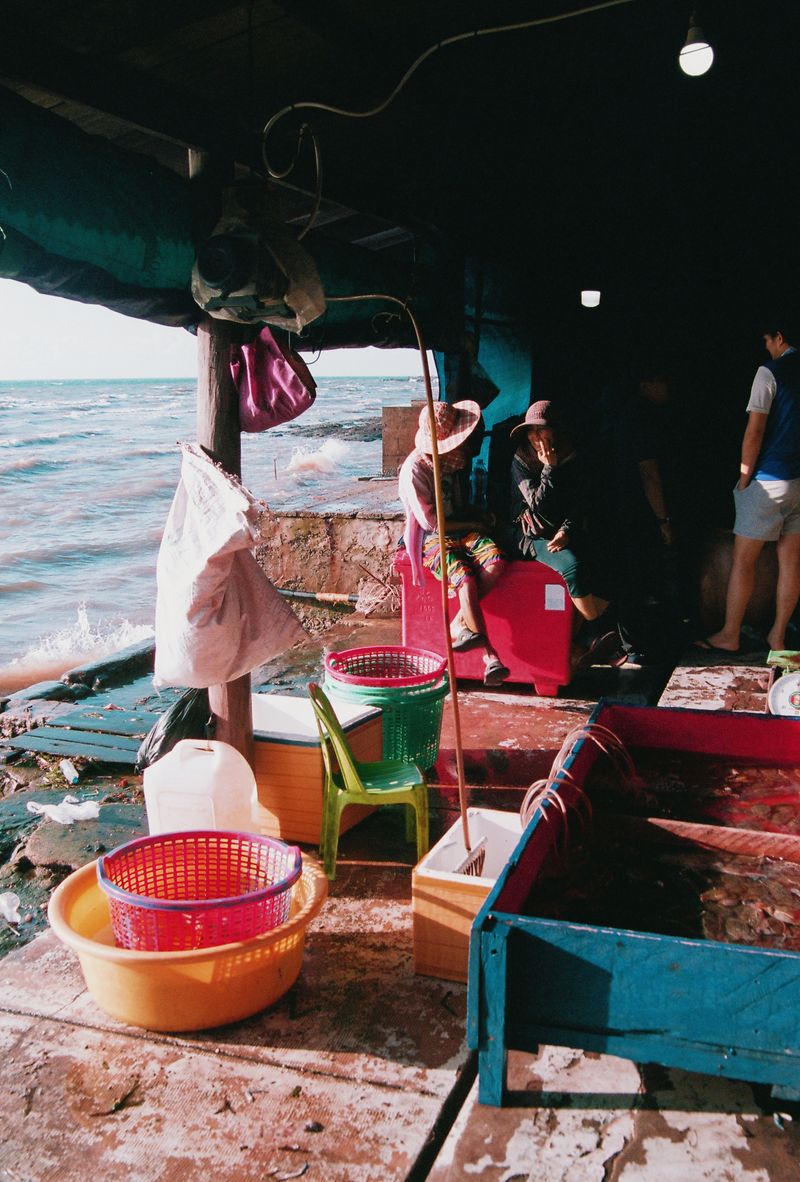 © Salomé Jartoux - Image from the My mother ( ម្តាយ​ខ្ញុំ Mak KHNOM) photography project