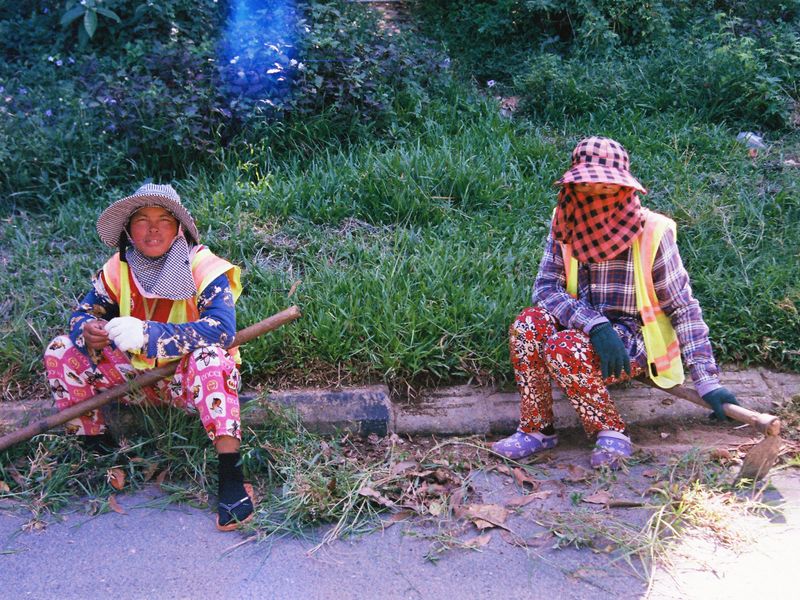 © Salomé Jartoux - Image from the My mother ( ម្តាយ​ខ្ញុំ Mak KHNOM) photography project