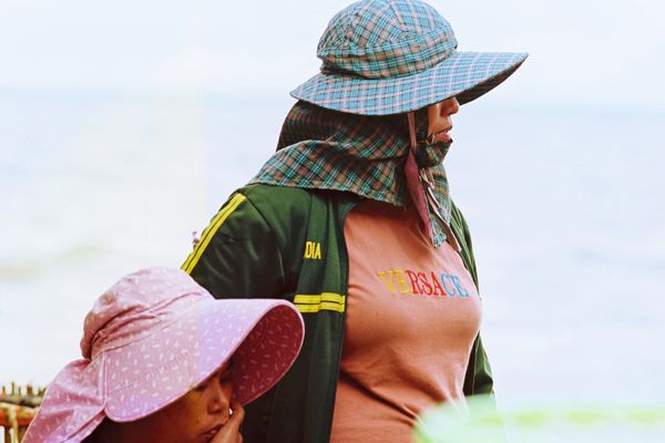 © Salomé Jartoux - Image from the My mother ( ម្តាយ​ខ្ញុំ Mak KHNOM) photography project