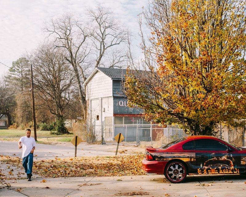 © Whitten Sabbatini - Image from the There's Worse Things Than Being Alone photography project