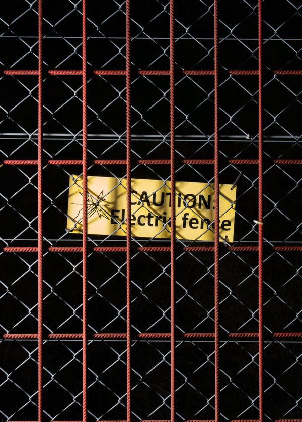 © Hahn Hartung - For many German immigrants a guarantee of security and order: The Hungarian border fence with Serbia.