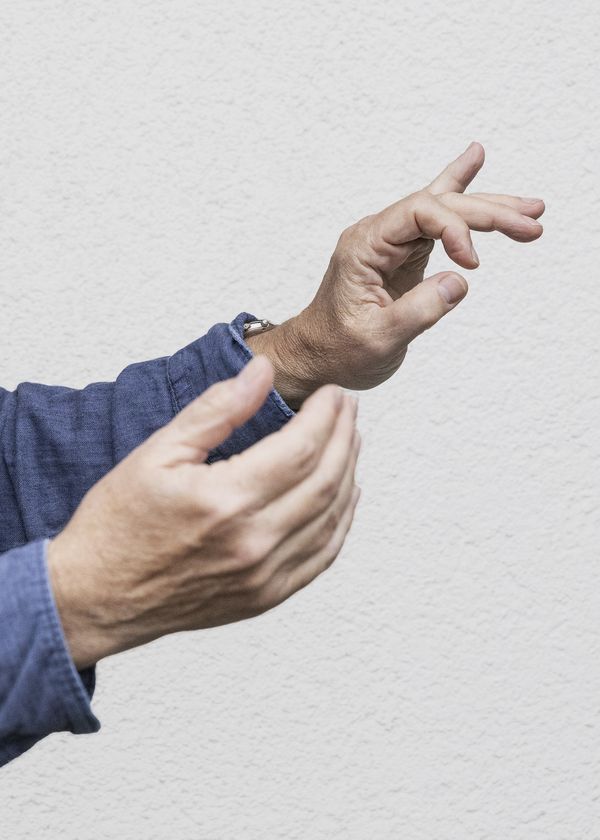 © Aude Mayer - Image from the Le bruit que nous faisons assis là, sans qu'aucun de nous ne bouge photography project